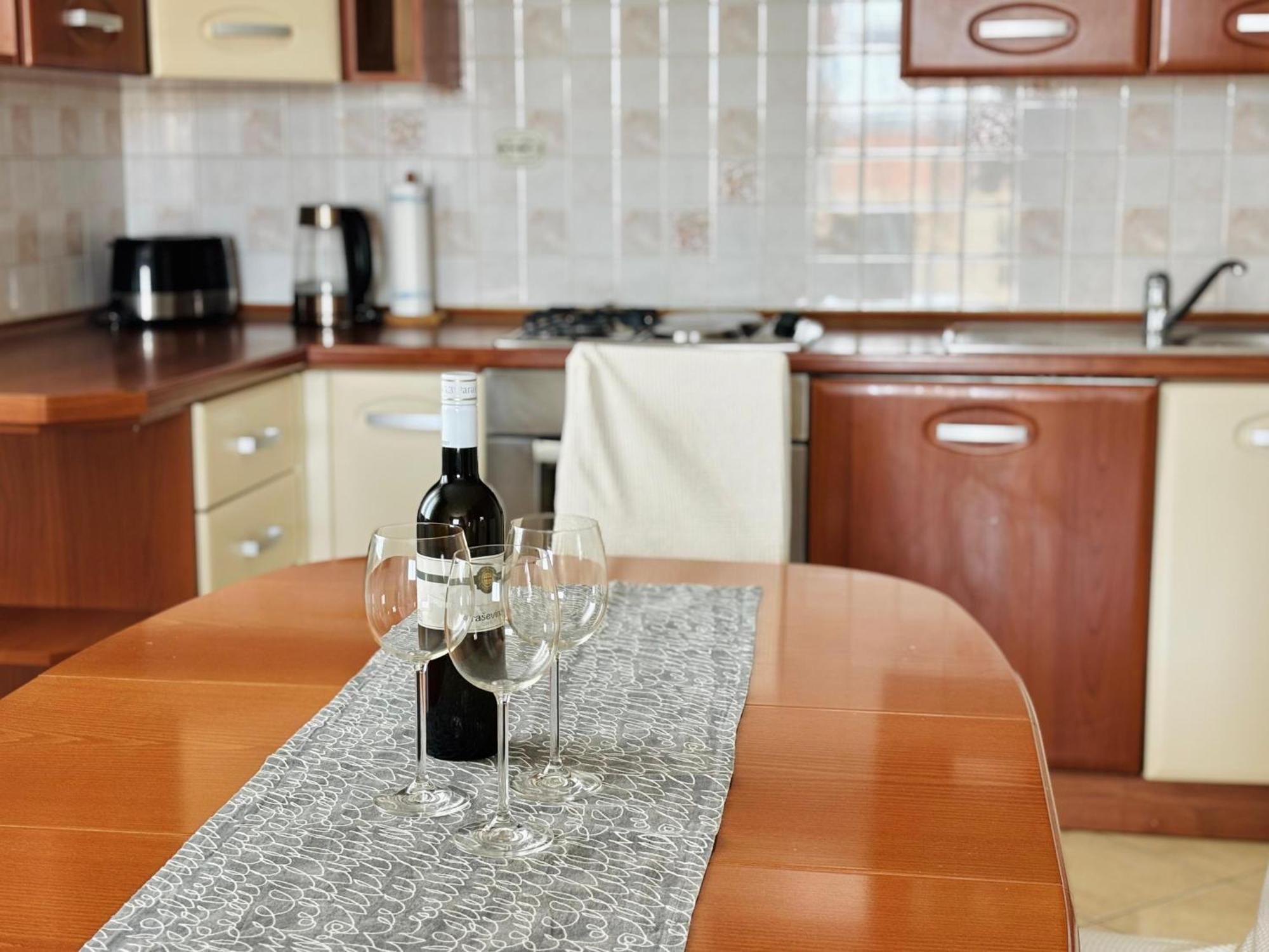 Apartment Marcella 1 Ljubač Kültér fotó