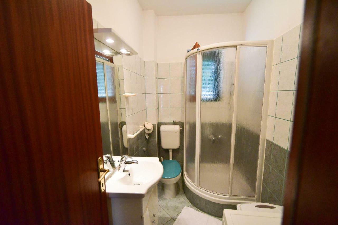 Apartment Marcella 1 Ljubač Kültér fotó